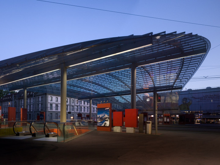 Arcollage Bahnhofplatz Bern Bild 2