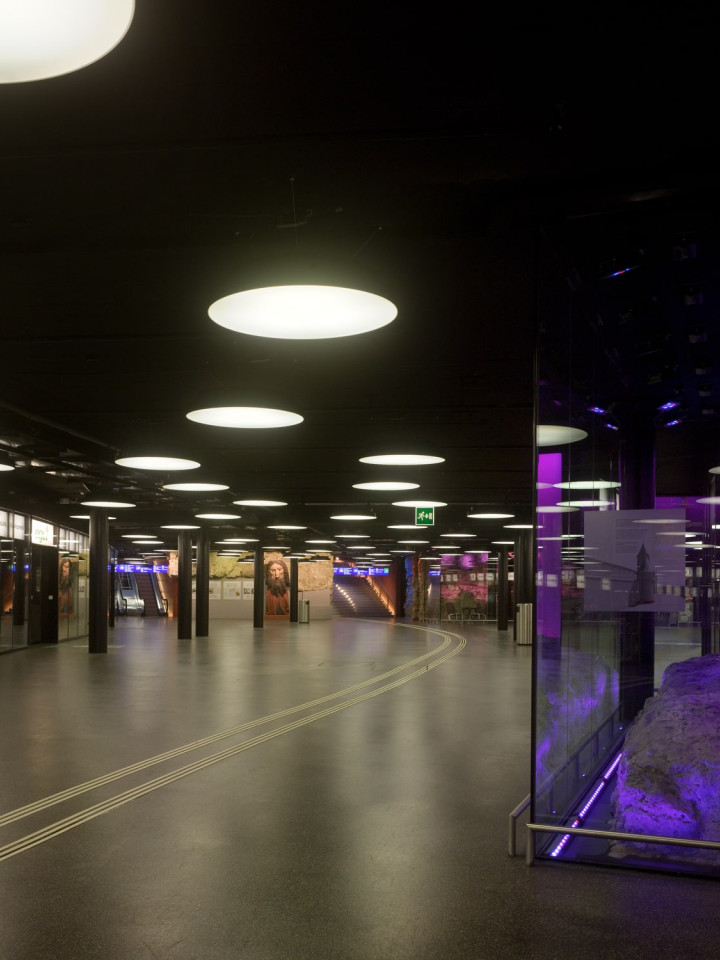 Arcollage Bahnhofplatz Bern Bild 4